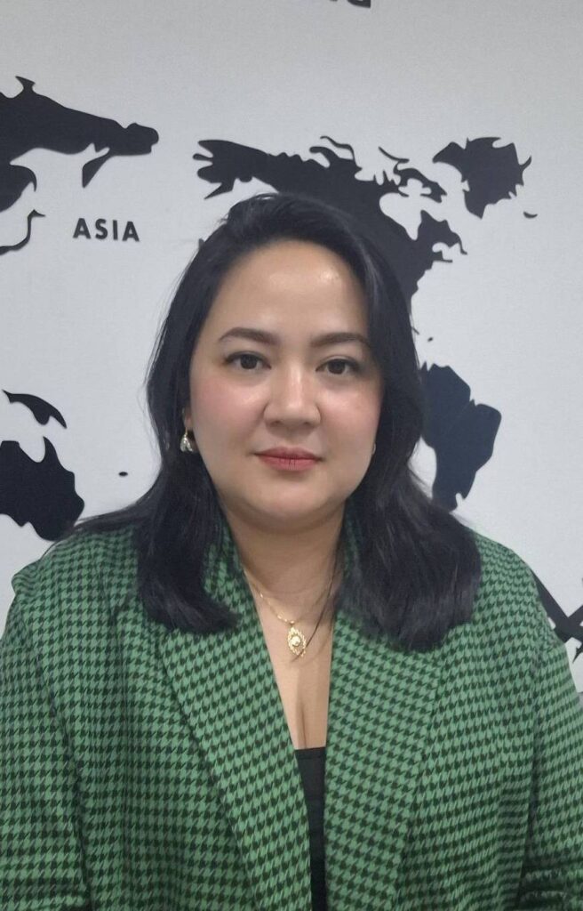 Portrait of Ms. Krystal Escoto